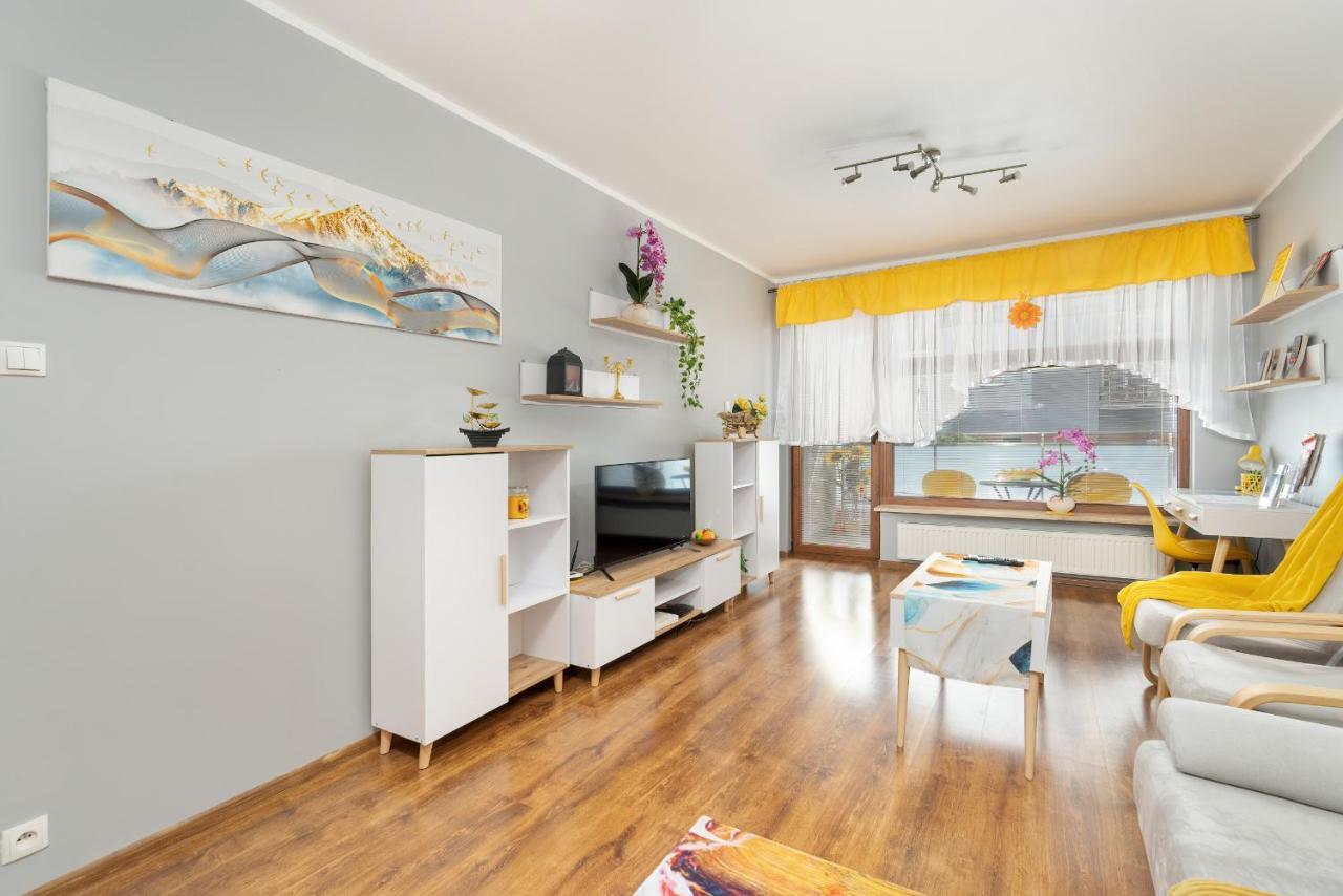 Comfortable Wojskowa By Renters Apartament